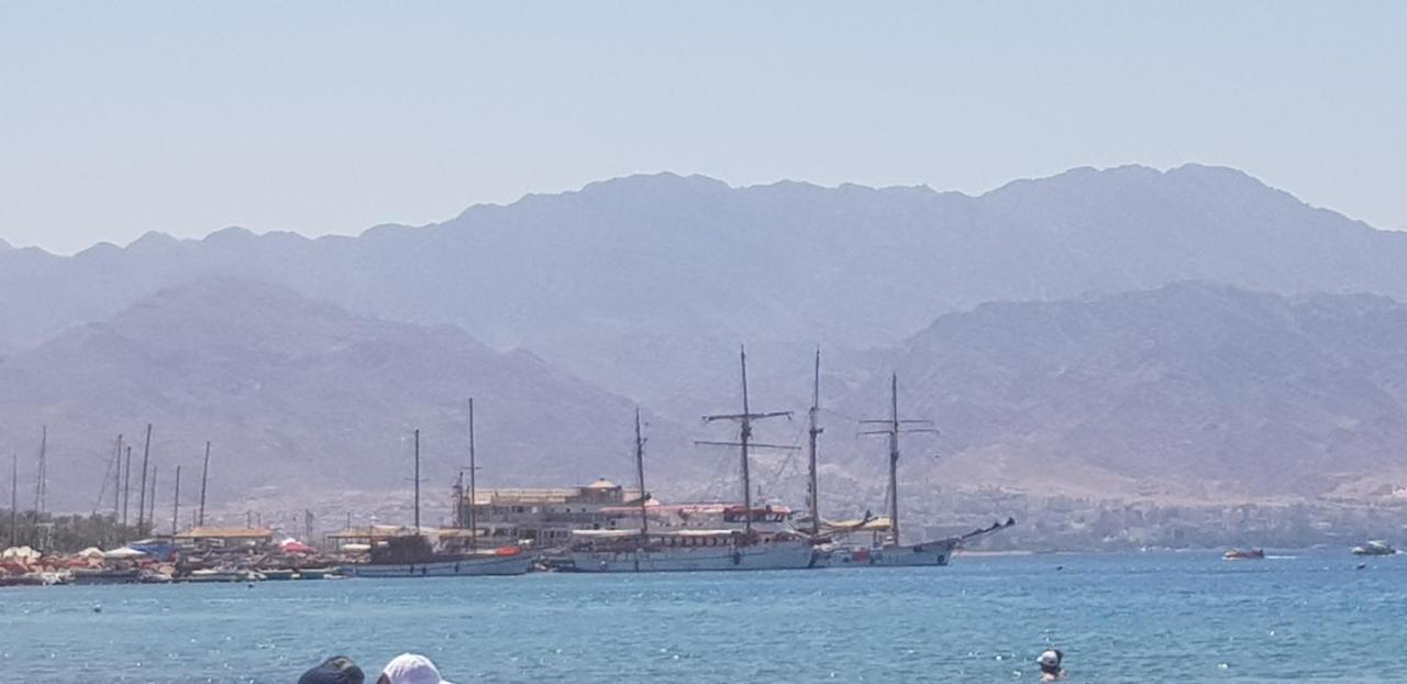 דירת נופש אילת -אלמוג Almog Suite In Eilat Close To Red Sea - דירת נופש אלמוג מרחק נגיעה מהים المظهر الخارجي الصورة