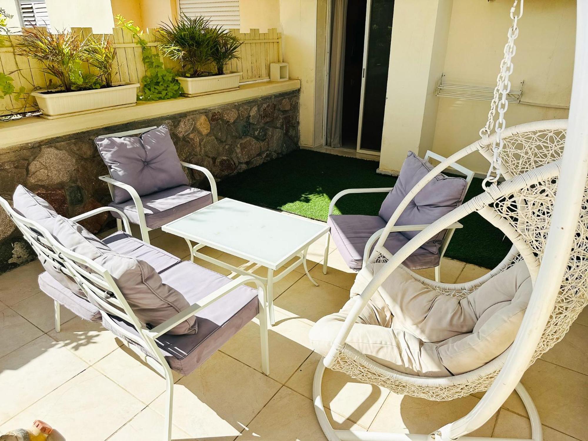 דירת נופש אילת -אלמוג Almog Suite In Eilat Close To Red Sea - דירת נופש אלמוג מרחק נגיעה מהים المظهر الخارجي الصورة